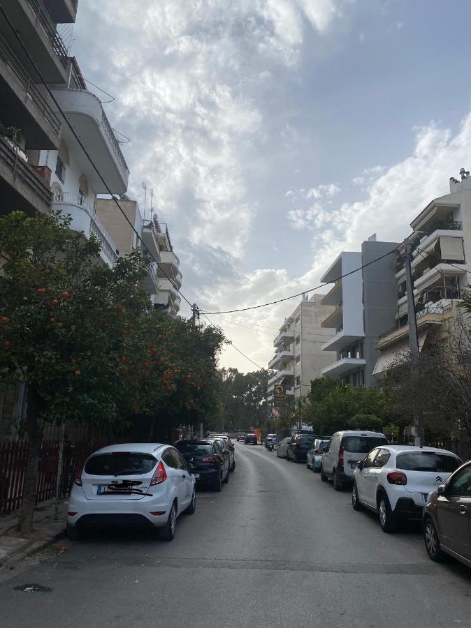 Little John Luxury Apartment بيرايوس المظهر الخارجي الصورة